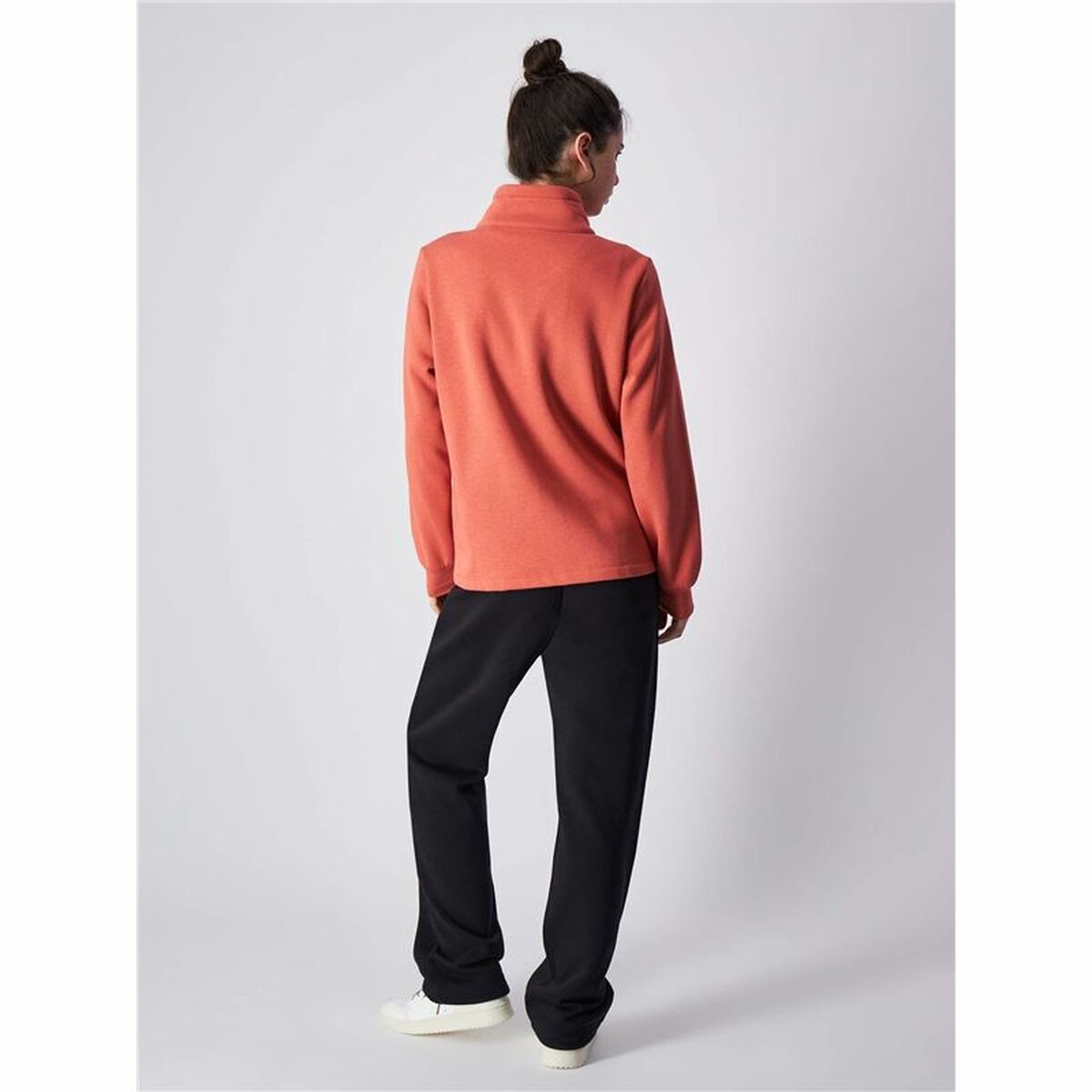 V5H224D3C4300BB90A188A46CB153171151R5532614P3