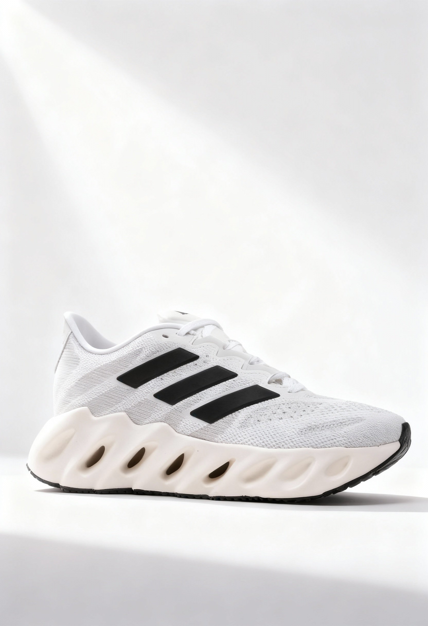 Adidas - SWITCH FWD M