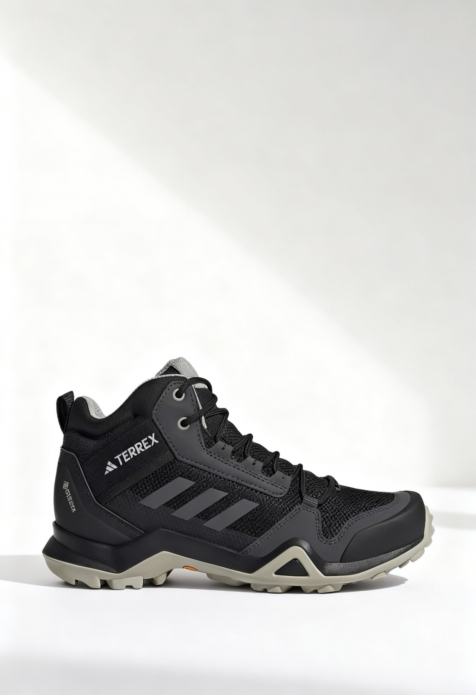 Adidas - TERREX AX3 MID GTX W