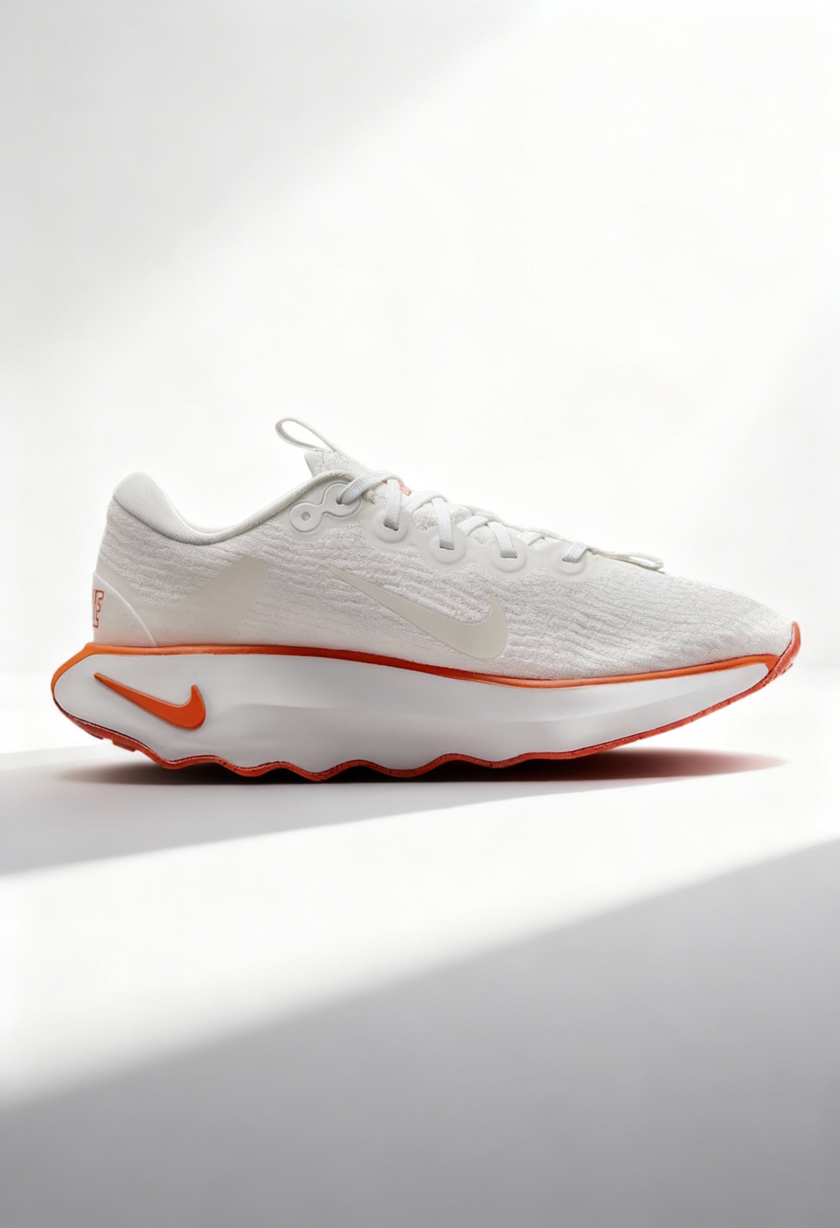 Nike - WMNS NIKE MOTIVA
