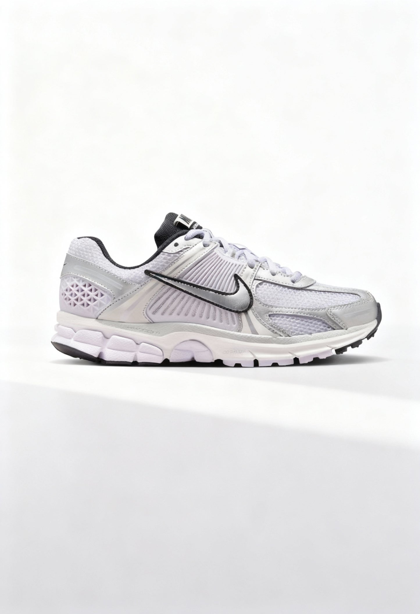 Nike - W NIKE ZOOM VOMERO 5