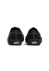 Back view of Vans VN000CR2BLK1 sneakers highlighting heel stitching and Vans logo tab.