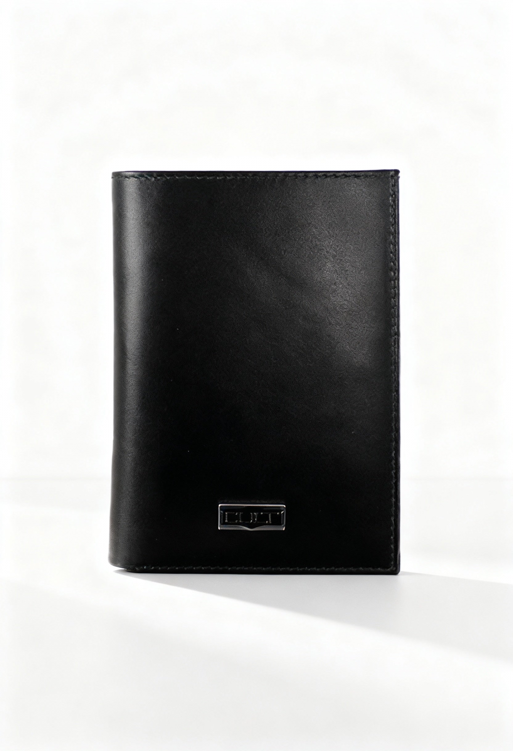 Cult X3EPMX191023 men's leather vertical wallet, tall bifold design, front logo detail.