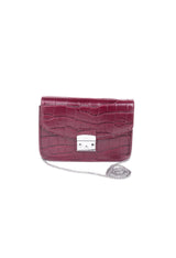 Front view of the Valery bag shown in a different variant color