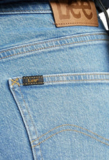 Close-up detail of the Lee logo patch and pocket stitching on the L30UOWB59 light blue jeans.
