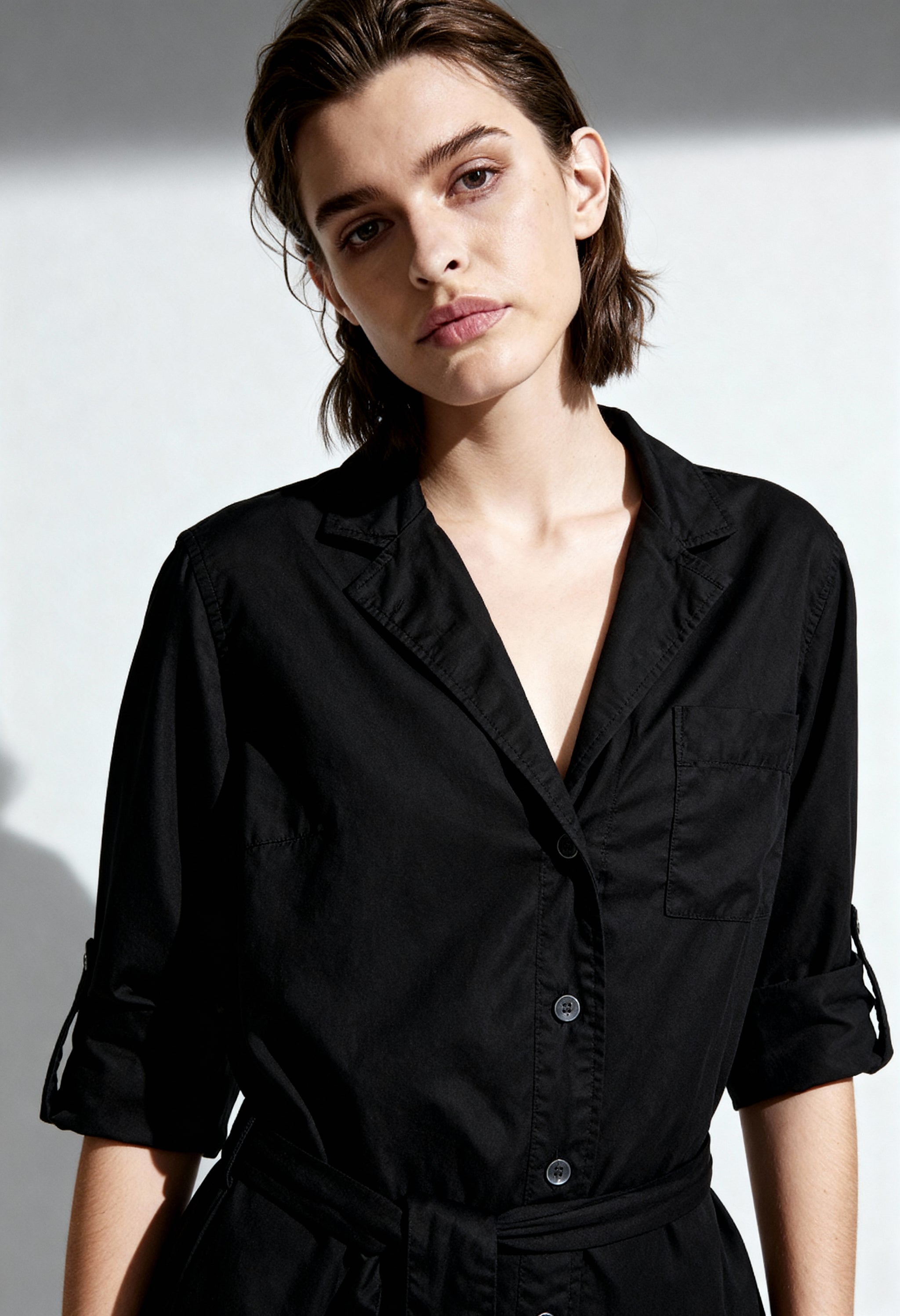 Full-length studio front view of the black Pepe Jeans EDAN_PL952813 dress.