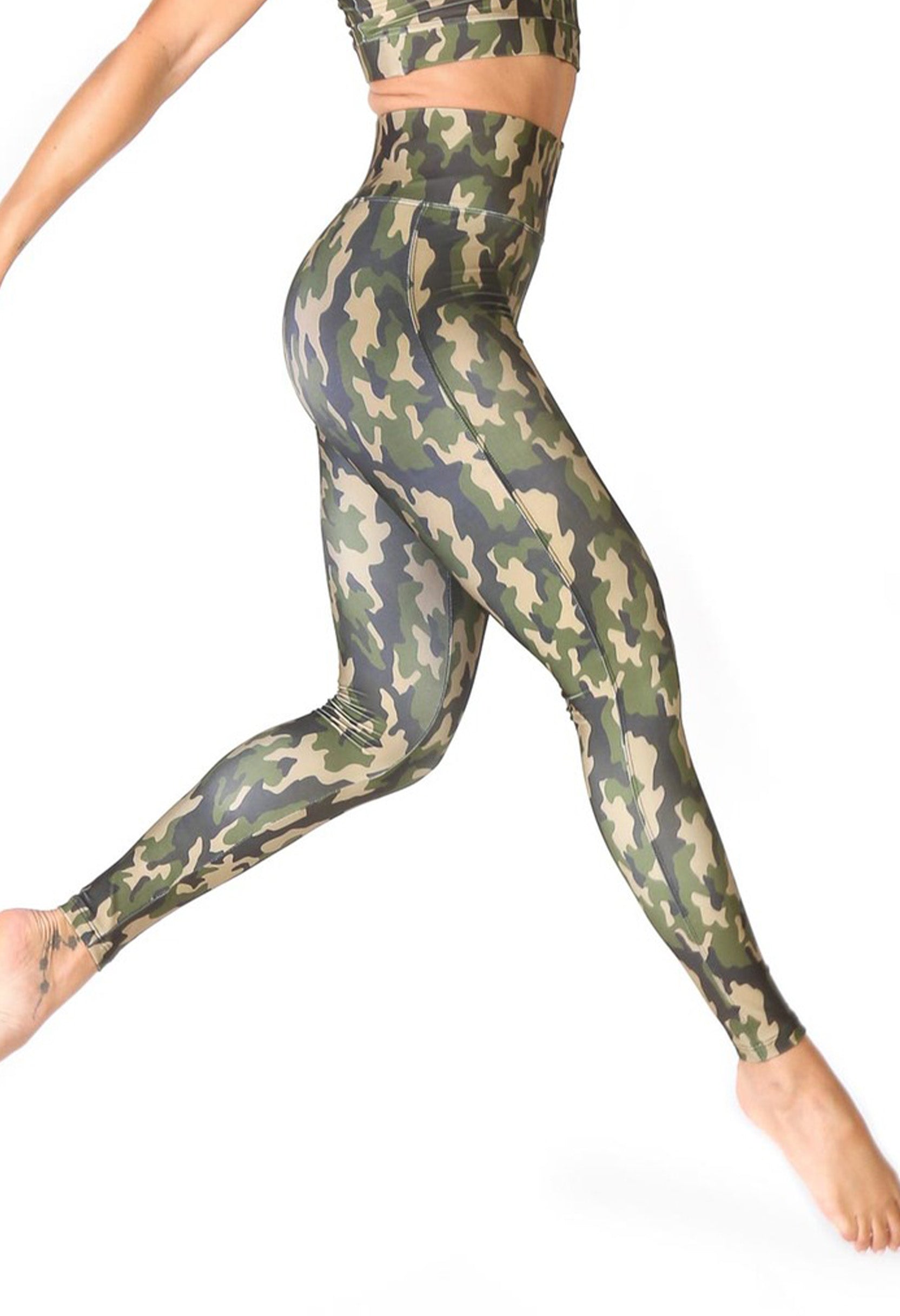 Women's camouflage print compression leggings (alternate pattern variant).